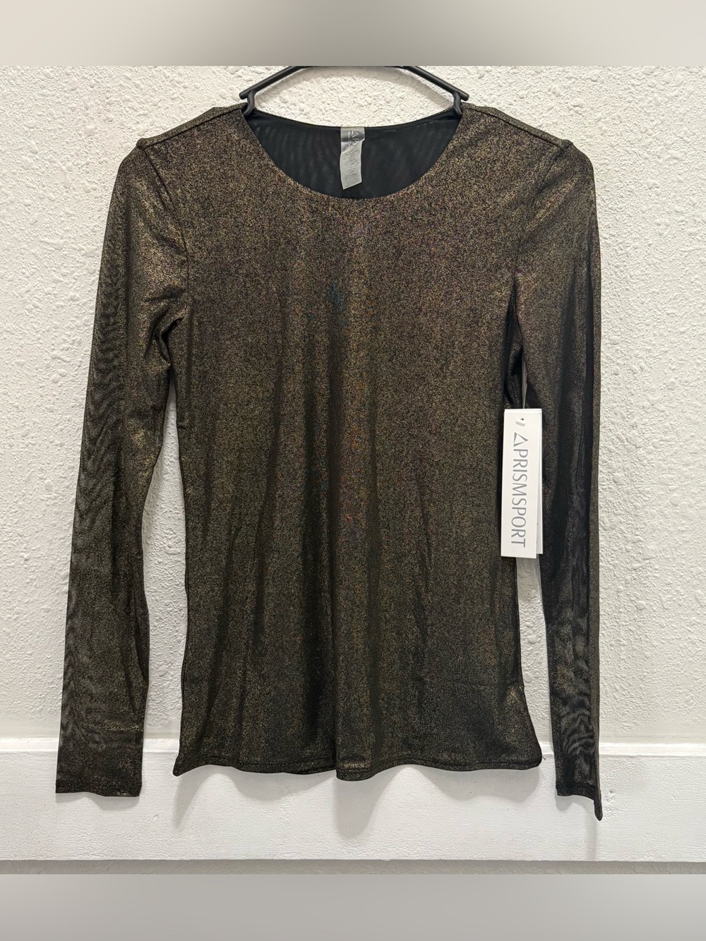 PRISMSPORT Black and Gold Mesh Long Love Sleeve Top NWT XS